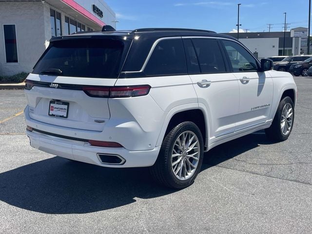 2025 Jeep Grand Cherokee Summit