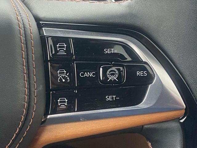 2024 Jeep Grand Cherokee Summit