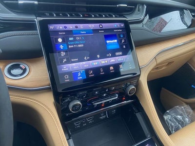 2024 Jeep Grand Cherokee Summit