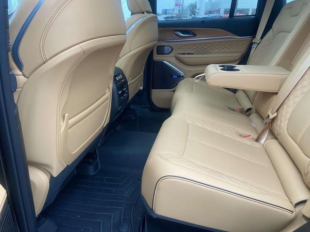 2024 Jeep Grand Cherokee Summit