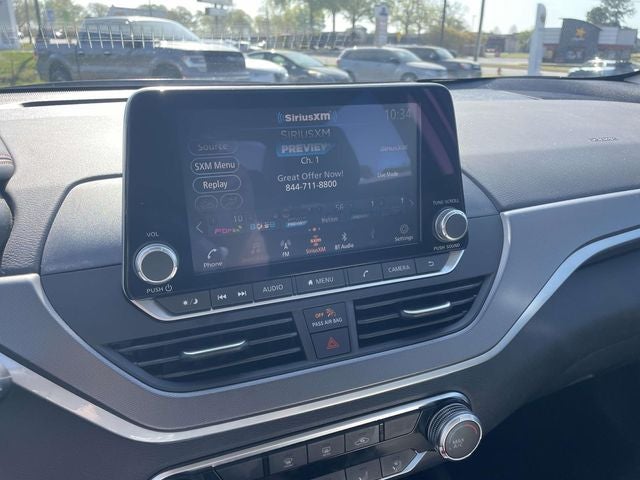 2025 Nissan Altima 2.5 SR