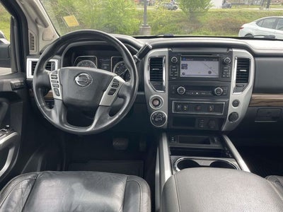 2017 Nissan Titan SL