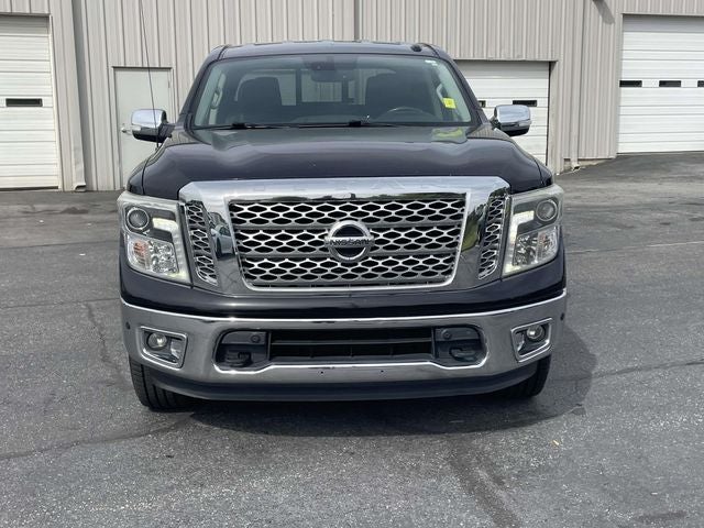 2017 Nissan Titan SL