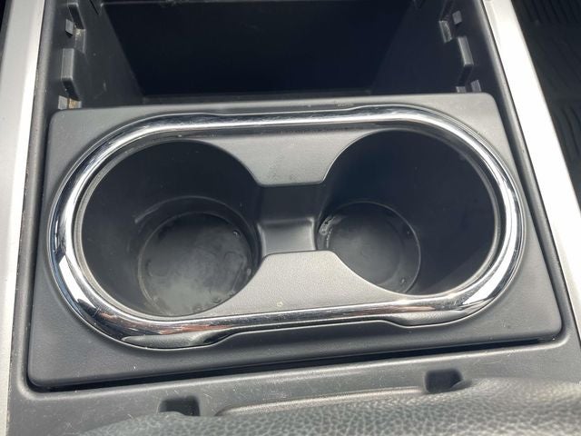 2017 Nissan Titan SL