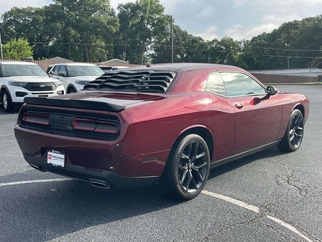 2022 Dodge Challenger SXT