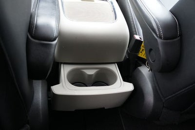 2016 Chrysler Town & Country Touring-L