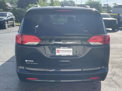 2021 Chrysler Voyager LXI