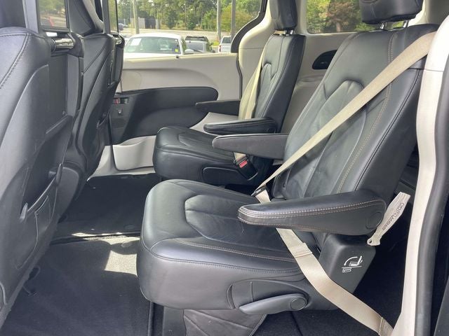 2020 Chrysler Pacifica Touring L Plus