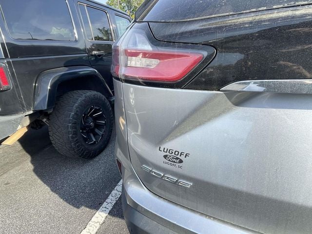 2020 Ford Edge Titanium