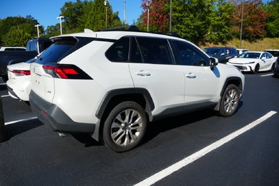2025 Toyota RAV4 XLE Premium