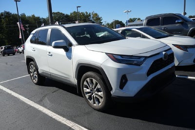 2025 Toyota RAV4 XLE Premium