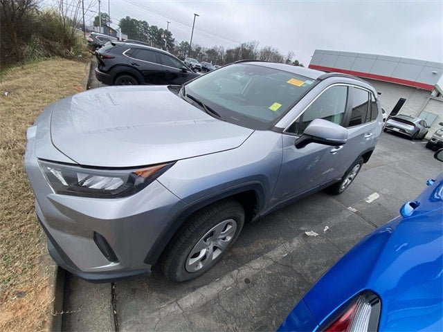 2021 Toyota RAV4 LE
