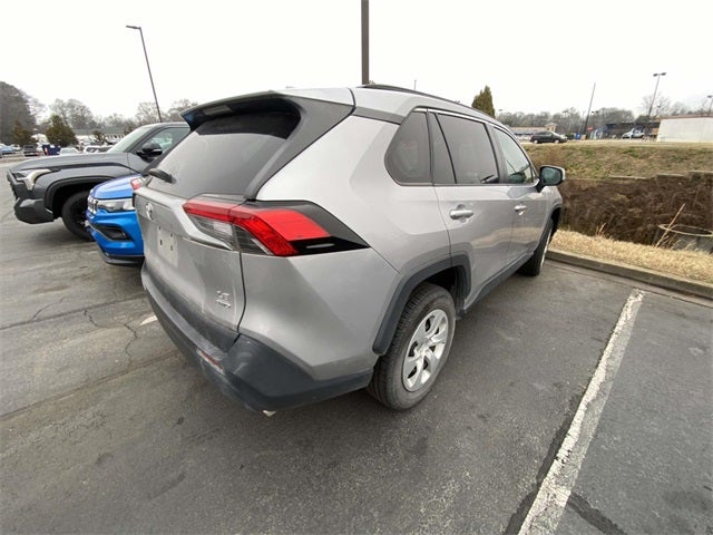 2021 Toyota RAV4 LE
