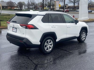 2021 Toyota RAV4 LE