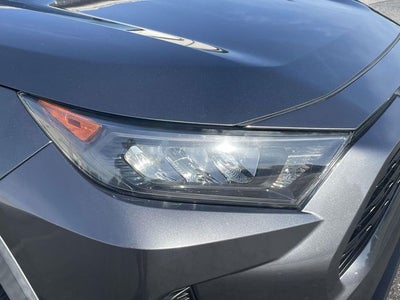 2020 Toyota RAV4 LE