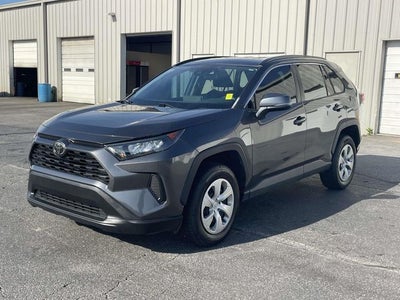 2020 Toyota RAV4 LE