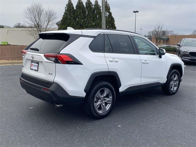 2024 Toyota RAV4 XLE