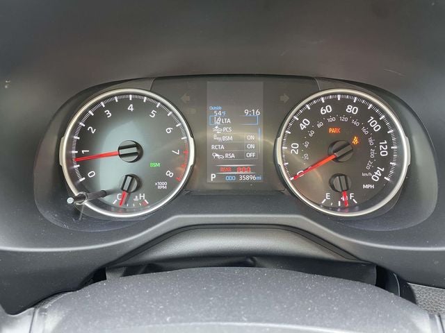 2022 Toyota RAV4 XLE