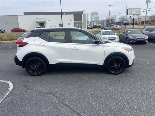 2020 Nissan Kicks SV