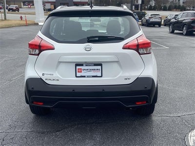 2020 Nissan Kicks SV