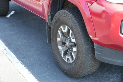 2022 Toyota Tacoma SR5 V6