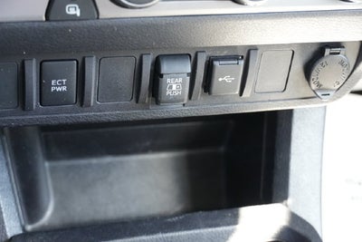 2023 Toyota Tacoma SR5 V6