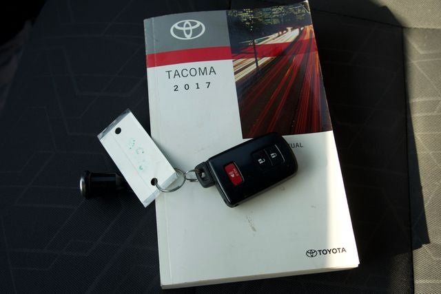 2017 Toyota Tacoma TRD Off-Road V6