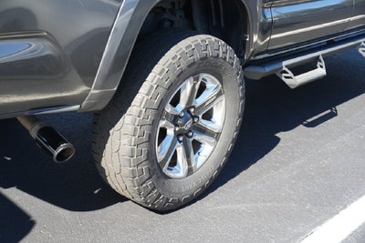 2016 Toyota Tacoma Limited V6