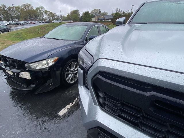 2025 Toyota Tacoma Hybrid TRD Off Road