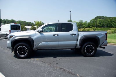 2026 Toyota Tacoma Hybrid TRD Off Road