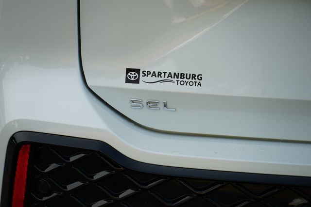 2025 Volkswagen Tiguan 2.0T SEL R-Line