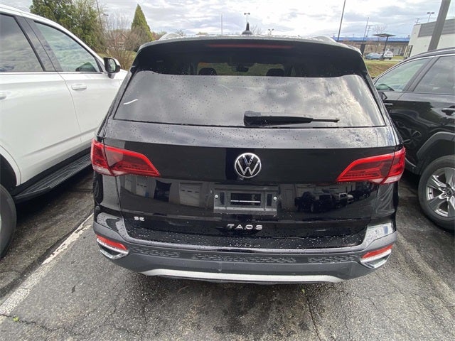 2024 Volkswagen Taos 1.5T SE