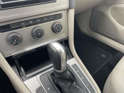 2017 Volkswagen Golf TSI S 4-Door