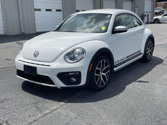 2016 Volkswagen Beetle 1.8T Dune