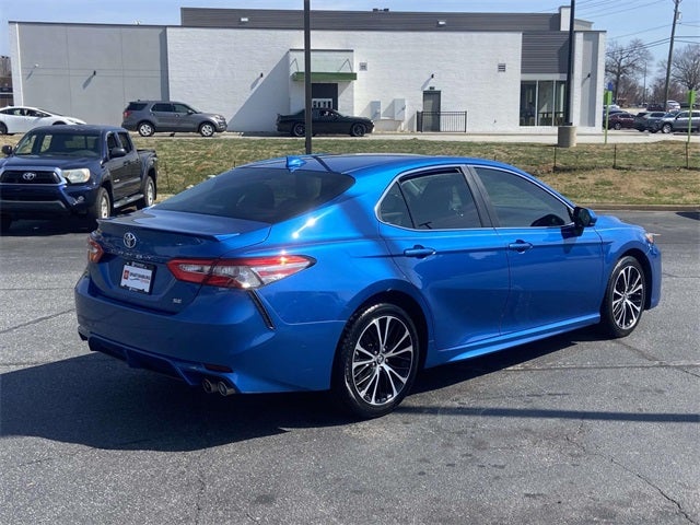 2019 Toyota Camry SE