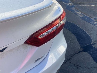 2019 Toyota Camry XLE
