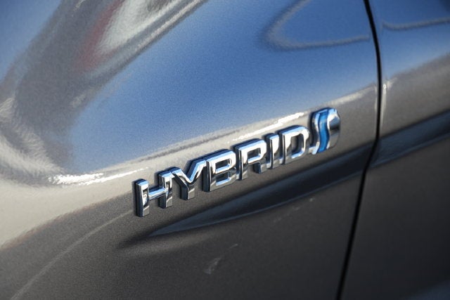 2018 Toyota Camry Hybrid LE