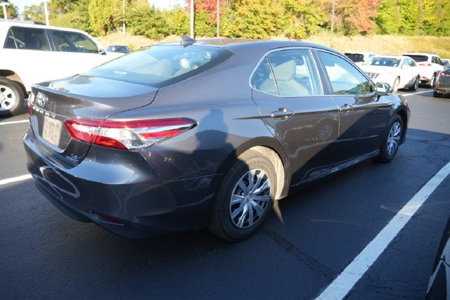 2018 Toyota Camry Hybrid LE