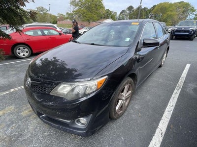 2014 Toyota Camry SE