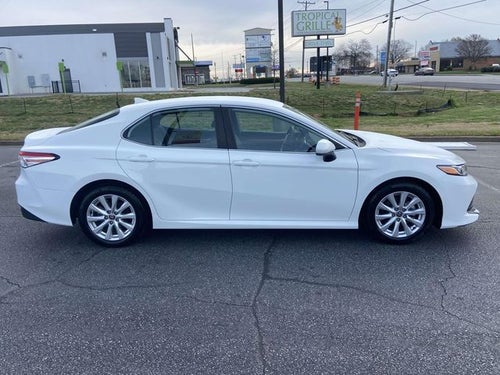 2020 Toyota Camry LE