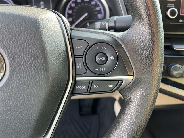 2021 Toyota Camry Hybrid LE