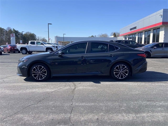2025 Toyota Camry XLE