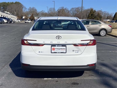 2025 Toyota Camry LE