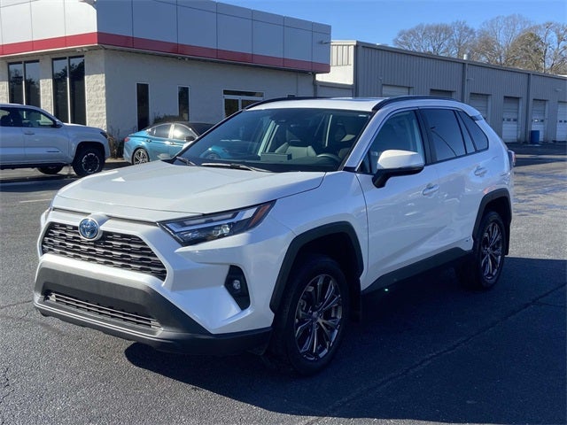 2024 Toyota RAV4 Hybrid XLE Premium