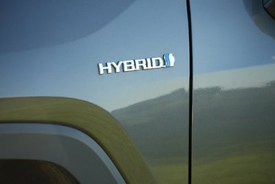 2021 Toyota RAV4 Hybrid XLE Premium
