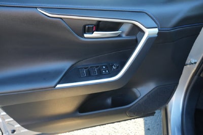 2025 Toyota RAV4 Hybrid XSE