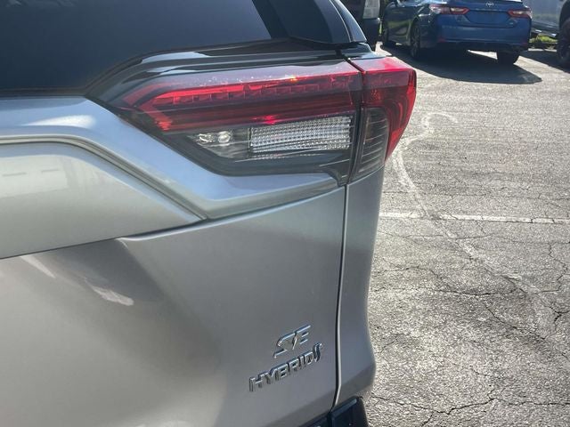 2024 Toyota RAV4 Hybrid SE