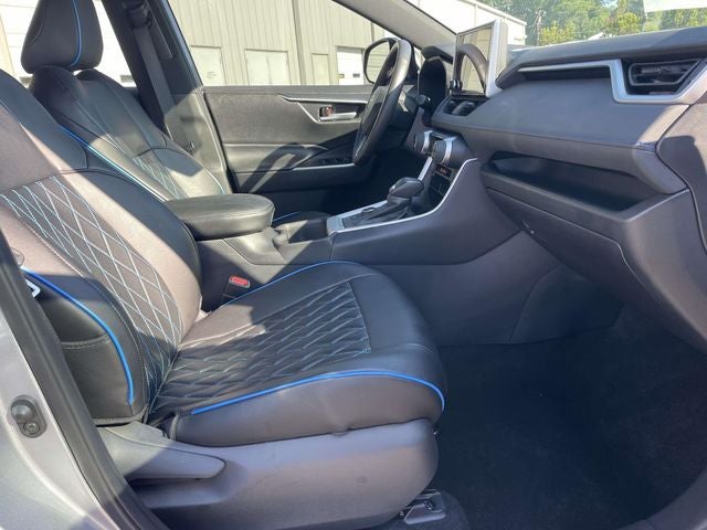 2024 Toyota RAV4 Hybrid SE