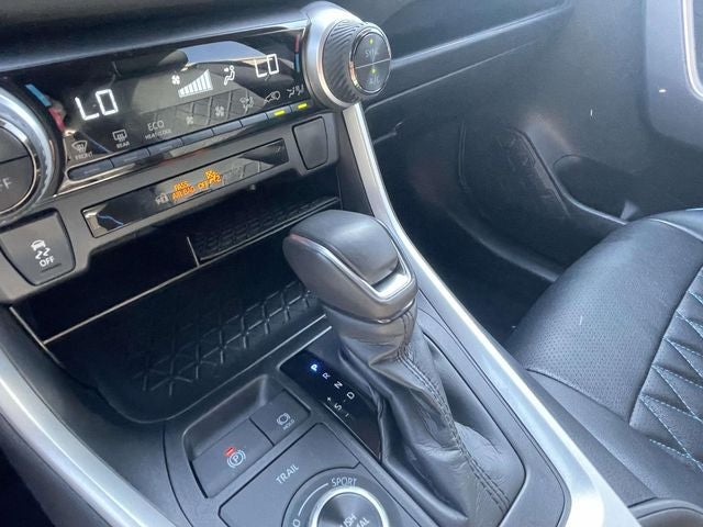 2024 Toyota RAV4 Hybrid SE