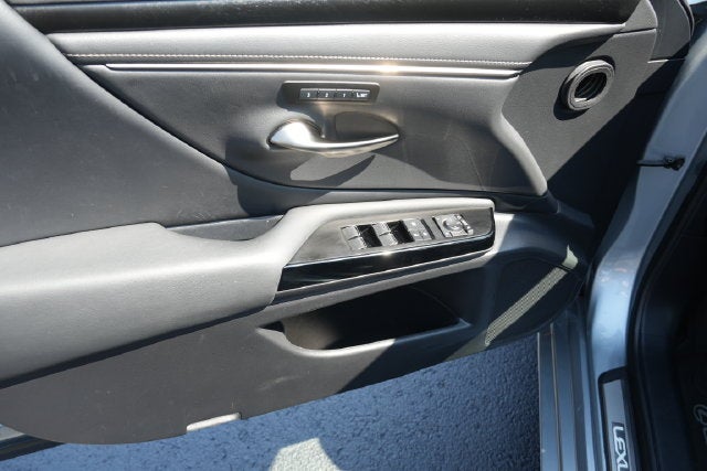 2022 Lexus ES 350